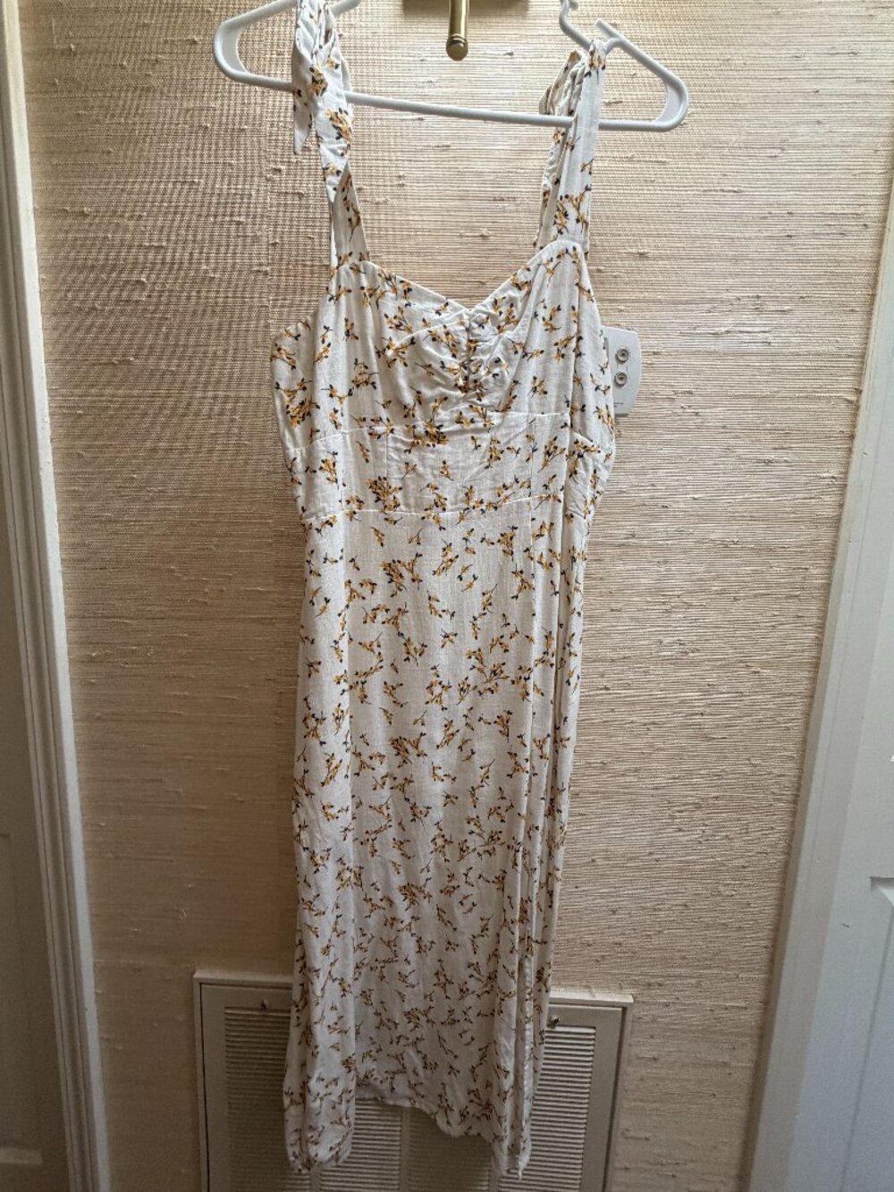 MINKPINK Linen Blend Floral Tie Strap Midi Dress Cream Yellow Size M